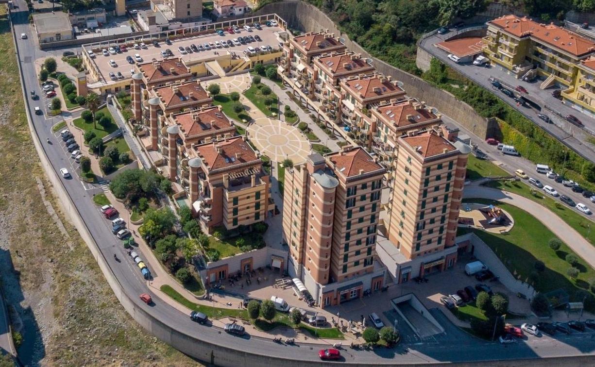 Gf Holiday Suite 3 Варацце Экстерьер фото